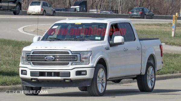 高端车型亮相 福特F150 Limited路试谍照曝光