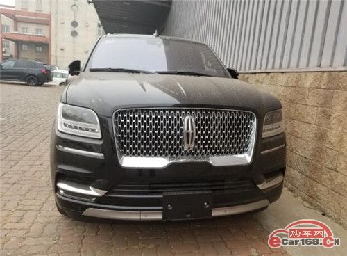 18林肯领航员配置解析墨版多少钱林肯领航员进口车型报价优惠