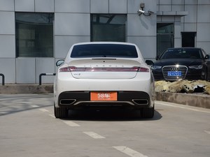 购林肯MKZ售价28.48万元起 前脸换新颜