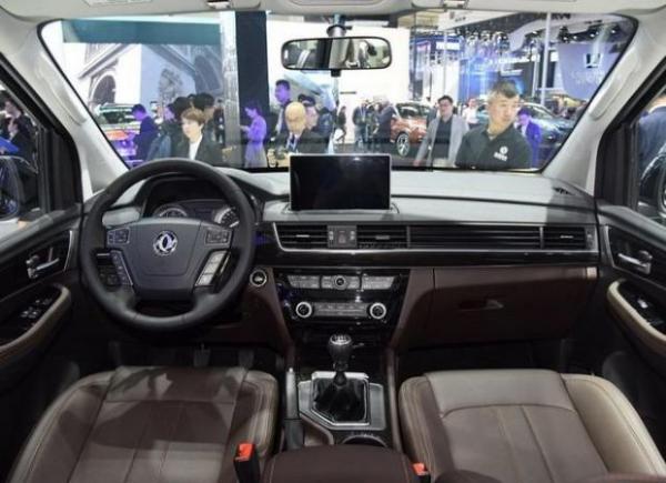 定位商用7座MPV 东风风行M6正式发布搭载1.5T动力