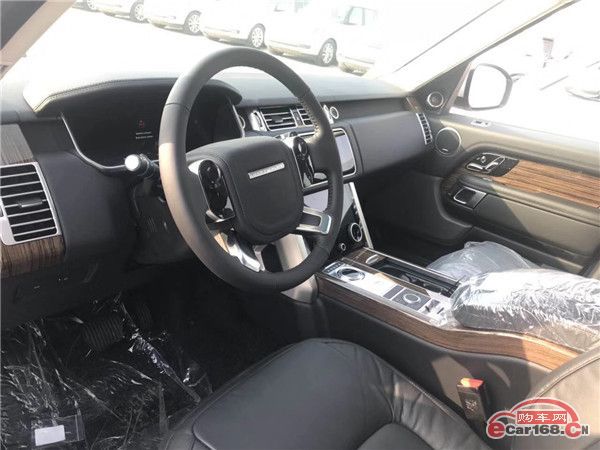 18款路虎揽胜行政美规配置全路虎揽胜行政中东版汽油多少钱
