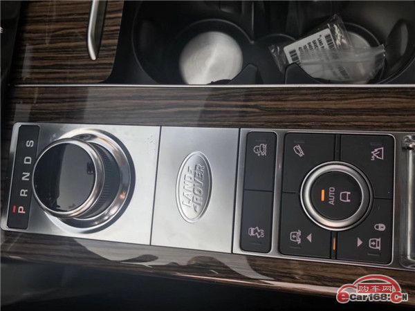 18款路虎揽胜行政美规配置全路虎揽胜行政中东版汽油多少钱