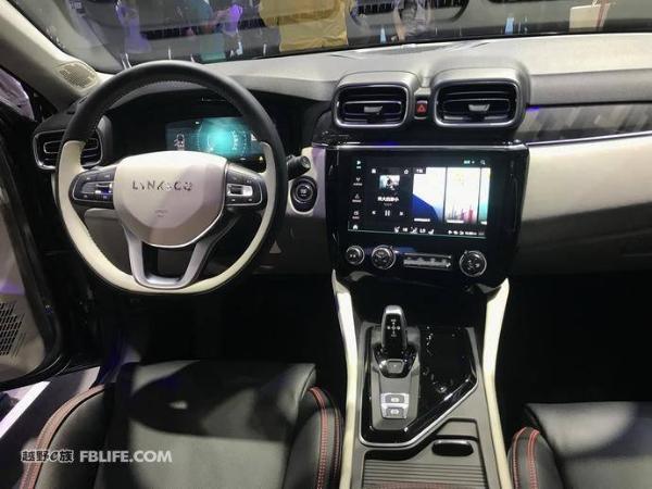 2018北京车展：领克02国内正式亮相