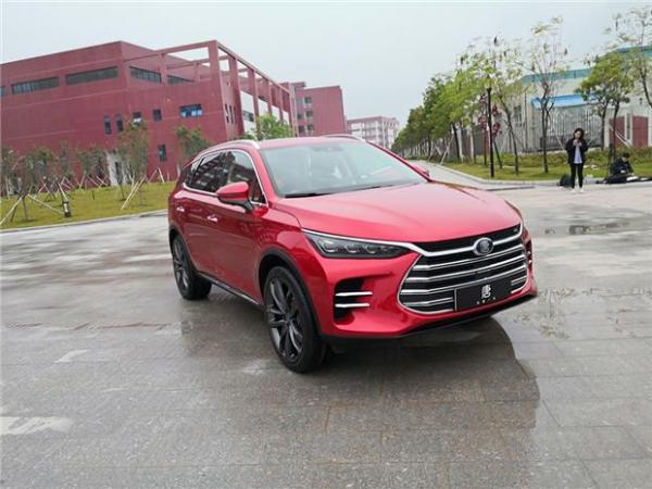 标配7座SUV/可旋转大屏 全新比亚迪唐内饰实车图片 即将上市