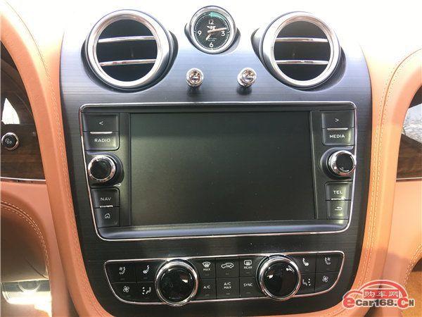 2018款宾利添越本店现车随时提全国上牌宾利添越柴油越野优惠