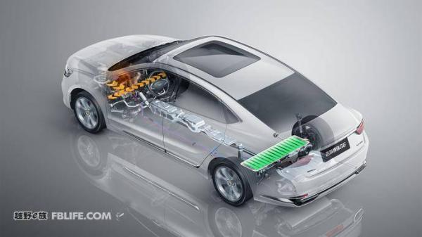 吉利博瑞GE正式上市 售价13.68-19.98万元