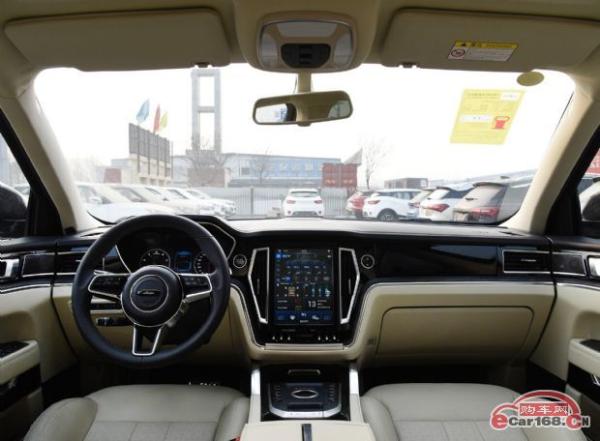 中大型7座SUV 众泰T800上市售13.98-18.58万