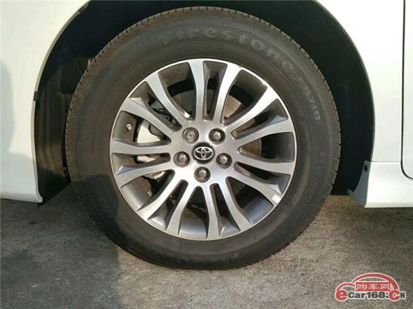 2018款丰田塞纳现车多少钱颜色手续齐全丰田塞纳加版四驱商务