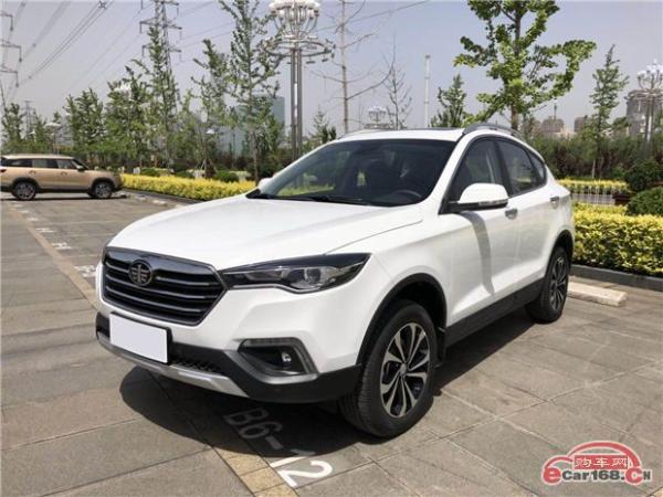 外观配置升级 2018款奔腾X80 Live版5月23日上市