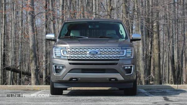 更轻更新更强 海外试驾2018款福特征服者Platinum Max