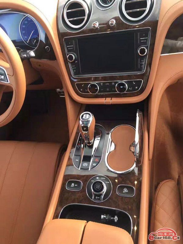 2018款宾利添越顶级SUV优惠宾利添越柴油版四驱价格多少钱