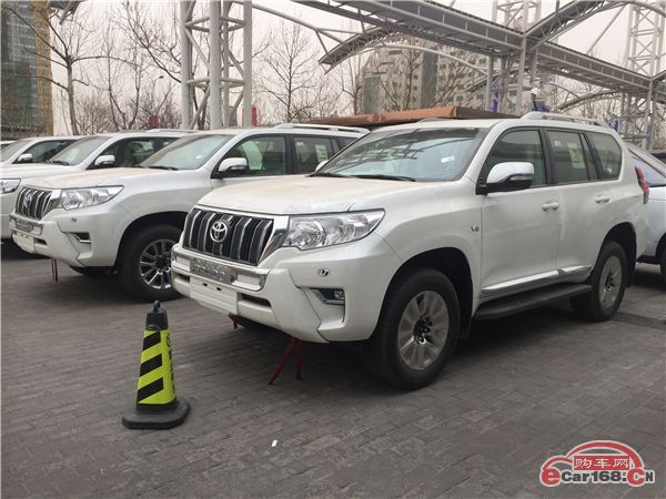 2018款丰田霸道4000中东丐版优惠丰田霸道4000改装性价比更高