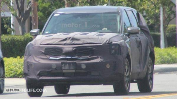 有望年底亮相 起亚Telluride路试谍照再度曝光