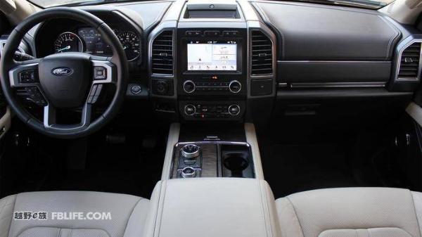 更轻更新更强 海外试驾2018款福特征服者Platinum Max