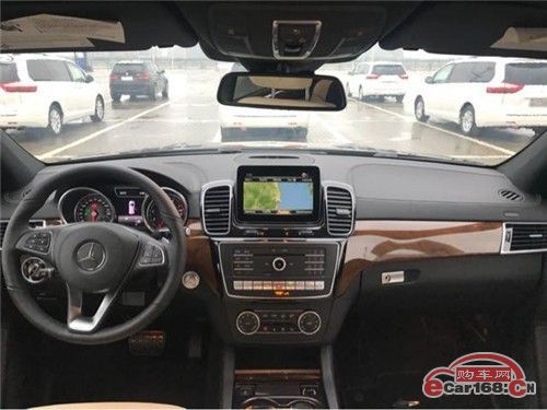 2018款奔驰GLS450加版3.0T多少钱奔驰GLS450美规版豪华SUV