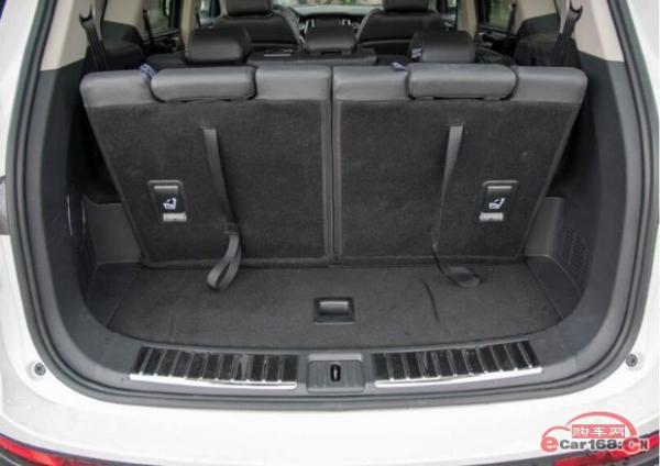 中大型7座SUV 众泰T800上市售13.98-18.58万