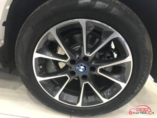 2018款宝马X5七座豪华包越野性能强彰显出强健的气魄和适用性