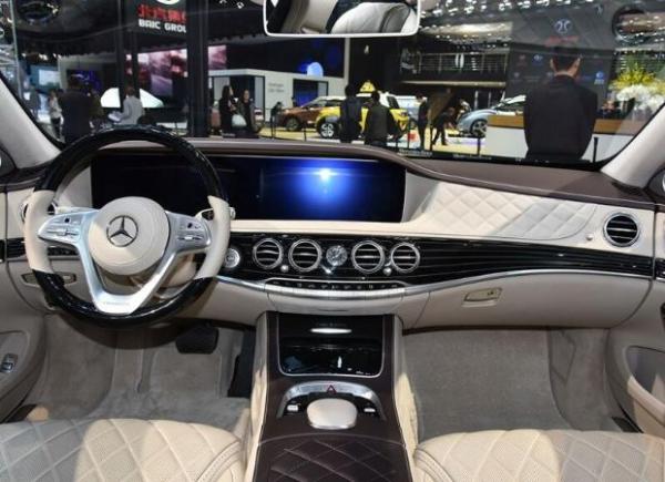 前脸造型变化 2019款梅赛德斯-迈巴赫S级亮相