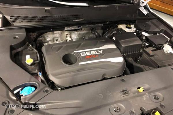 吉利新远景SUV上市 售价7.59-10.59万元