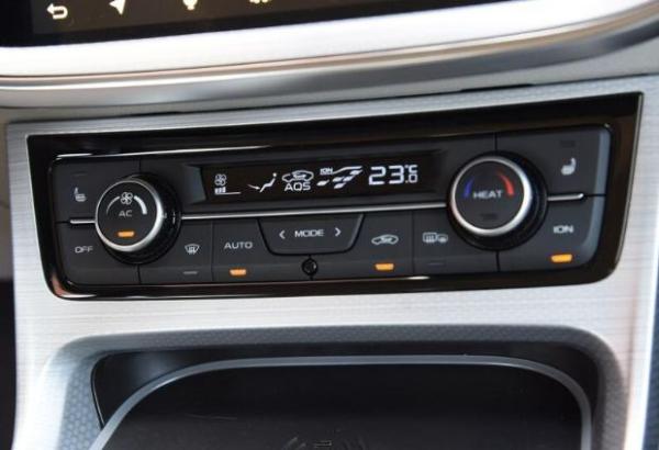 吉利帝豪GSe正式上市 补贴后售11.98-14.58万