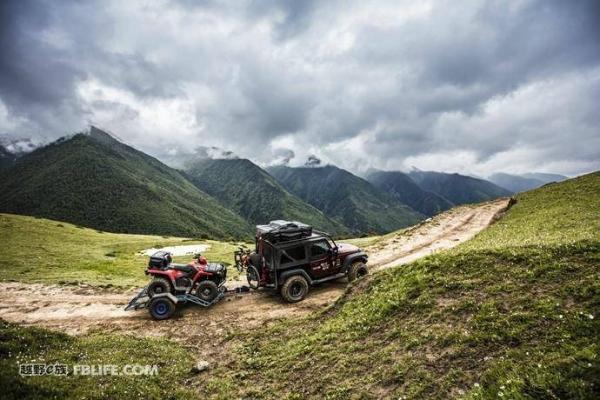越野e族李辛：越野者要肩负保护生态的责任