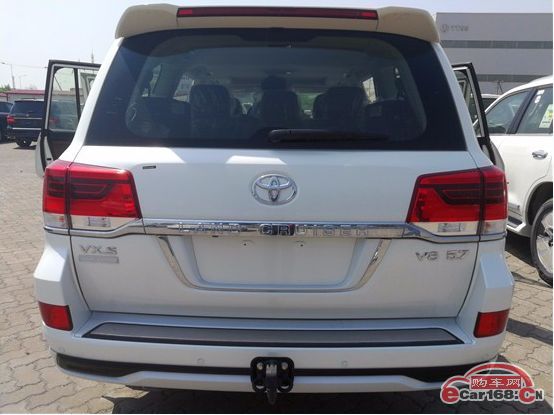 18款中东版丰田兰德酷路泽5700川藏行者把坏路踩在脚下新优惠