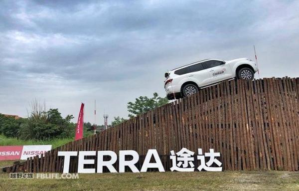 火热来袭 第三季NISSAN全境挑战赛天津站招募贴