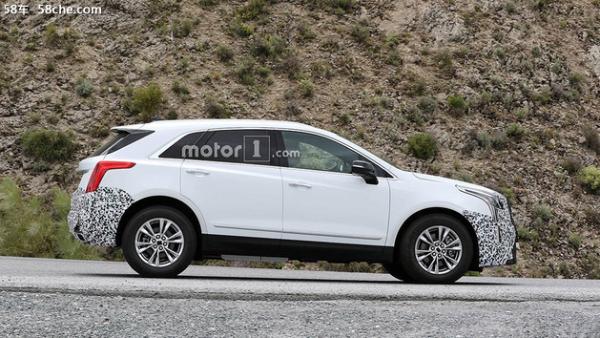 配可闭缸的2.0T 曝新款凯迪拉克XT5谍照