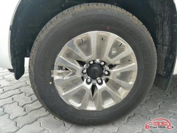 2018款丰田霸道4000中东版打造时尚越野低价之王天津港口报价