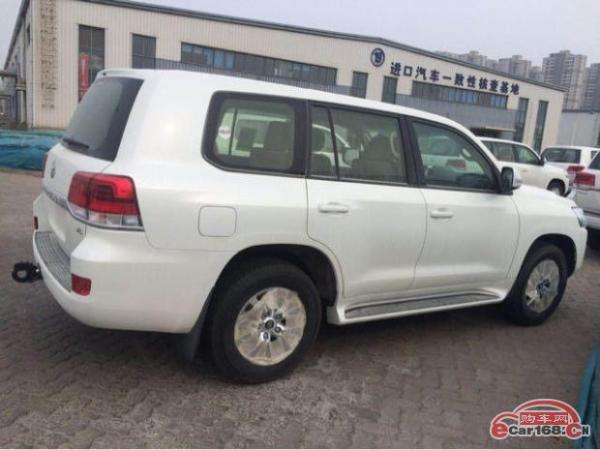 18款中东版丰田兰德酷路泽4600价格超低真陆巡全新报价精彩呈现