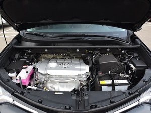 购RAV4荣放现金直降1.5万元 现车热销中
