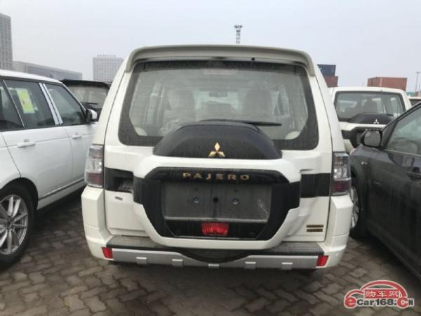 18款三菱帕杰罗V97中东版五速3.8L现车配置详情解析最新报价