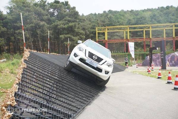 火热来袭 第三季NISSAN全境挑战赛天津站招募贴