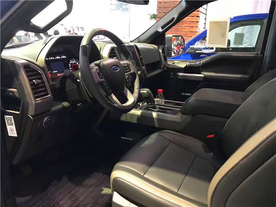 2018款福特猛禽F150皮卡高性能大马力福特F150专业越野新车