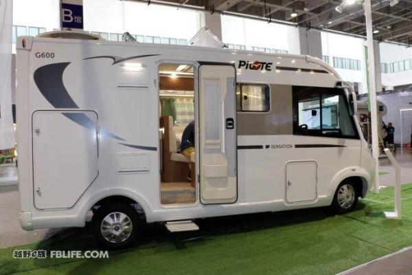 【车展新车】 法式浪漫 2018房车展湃力特G600房车实拍