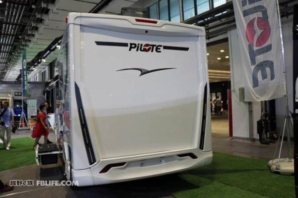 【车展新车】 法式浪漫 2018房车展湃力特G600房车实拍