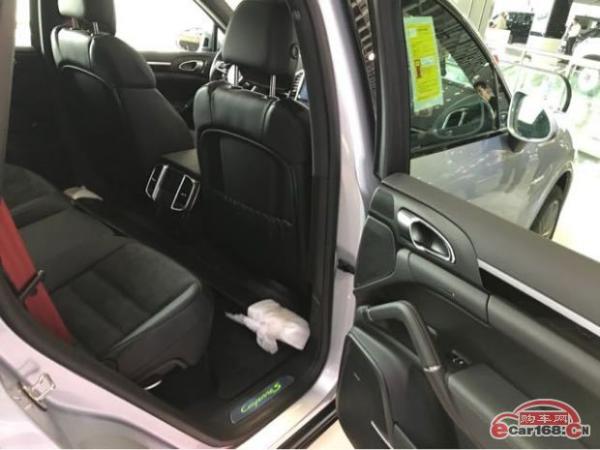 18款保时捷卡宴3.0铂金版改装中尾段四出阀门排气现车最新优惠