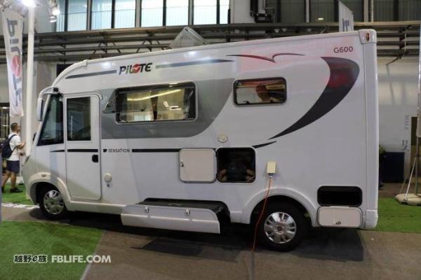 【车展新车】 法式浪漫 2018房车展湃力特G600房车实拍