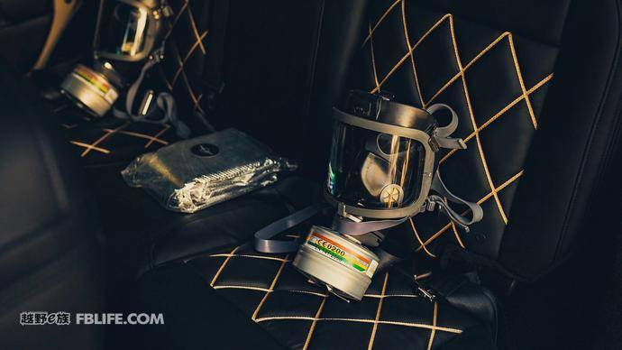 世界末日专属SUV Rezvani推出军用版Tank