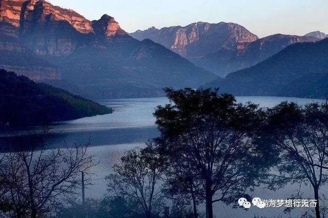 太行天路隐藏在林州太行山大峡谷里的奇景