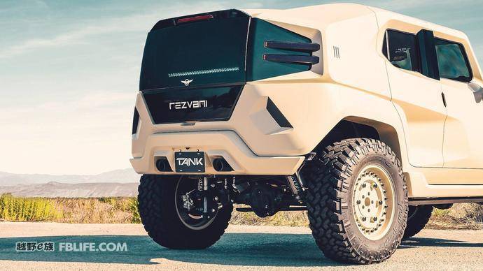 世界末日专属SUV Rezvani推出军用版Tank