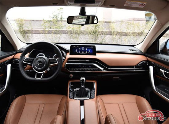 众泰T500 内饰图