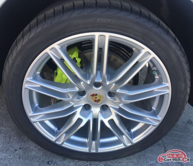 2018款保时捷卡宴3.6汽油铂金版百万级全能型选手