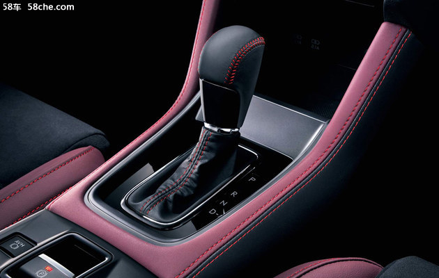 斯巴鲁WRX S4 STi Sport官图 性能再提升