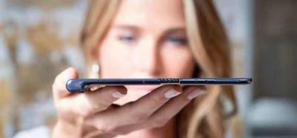 决战巴塞罗那：华为发布全球首款5G折叠手机