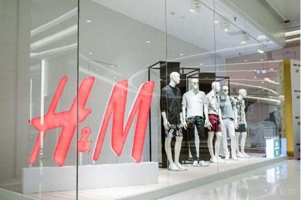 烧掉2.5亿库存的H&M，只是服装产业物资过剩的冰山一角