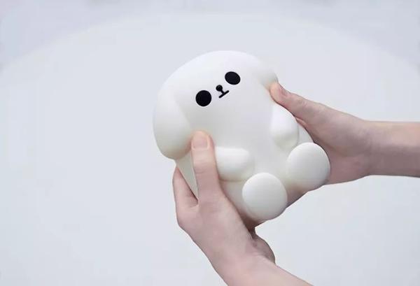 萌化了！微信推出气泡狗晚安灯，众筹价128元