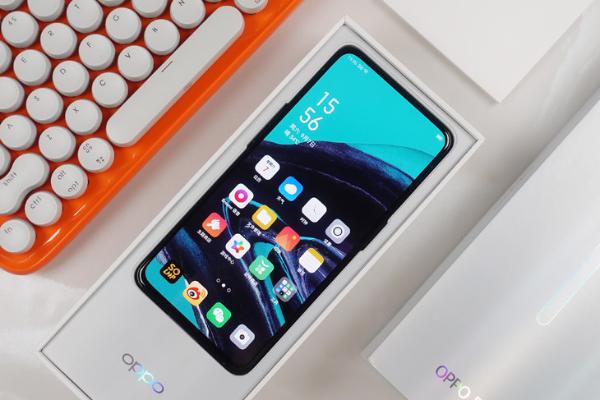 国庆七天乐之萌宠大作战 OPPO Reno2无惧抖动