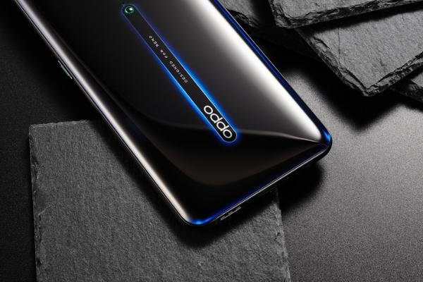 国庆七天乐之萌宠大作战 OPPO Reno2无惧抖动