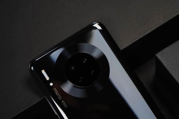iPhone输给5G时代 华为Mate30 Pro 5G成为高端旗舰换机首选
